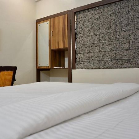 Hotel Royal Residency Calcuta Exterior foto